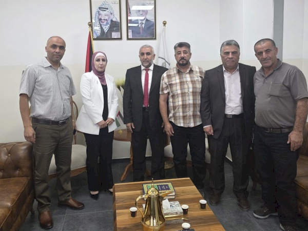 استقبلت إدارة الكلية الأستاذ كايد أبو جويعد وعضو مجلس بلدي مدينة الظاهرية الأستاذة أريج الطل.
